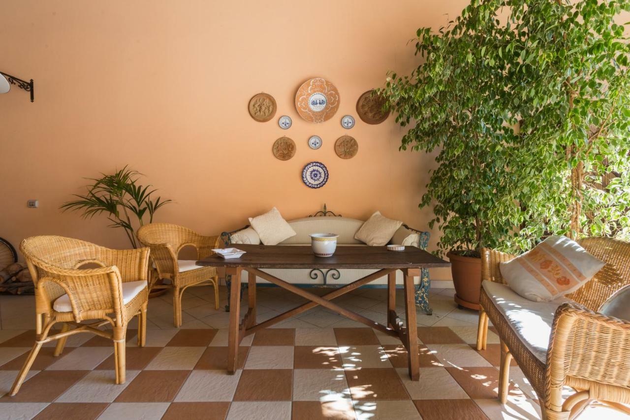 Casa Di Giulietta Villa Cabras Luaran gambar
